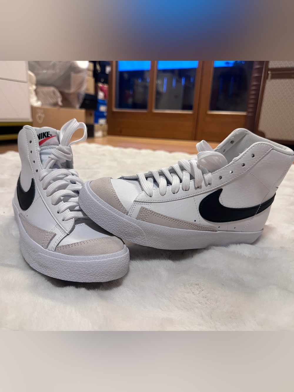 Nike Blazer mid ‘77 White High-Top Sneakers with Black Swoosh